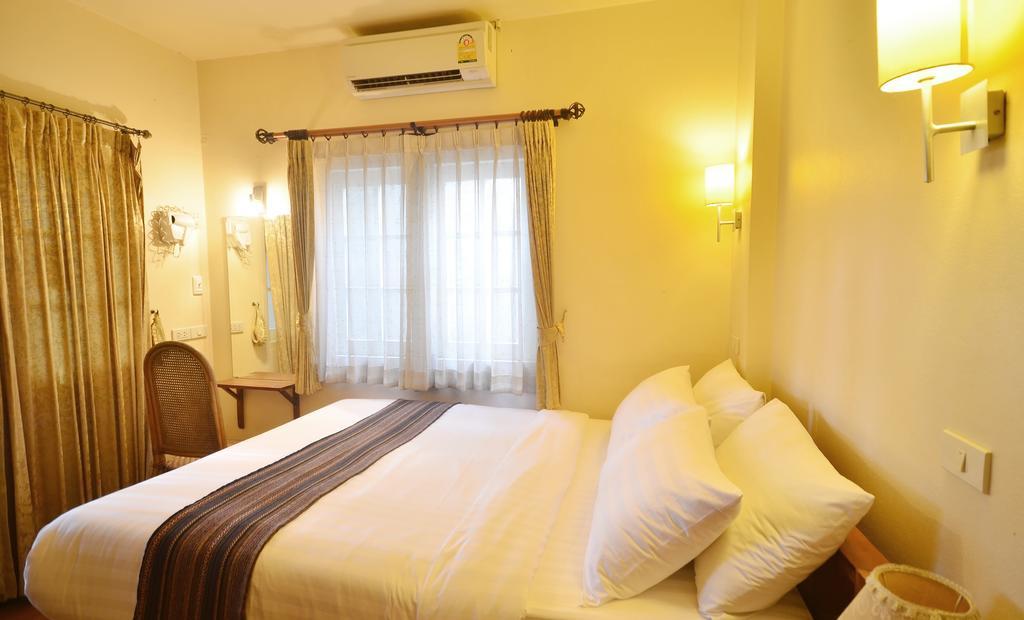 Bed and Breakfast I'M Happy à Chiang Mai Extérieur photo