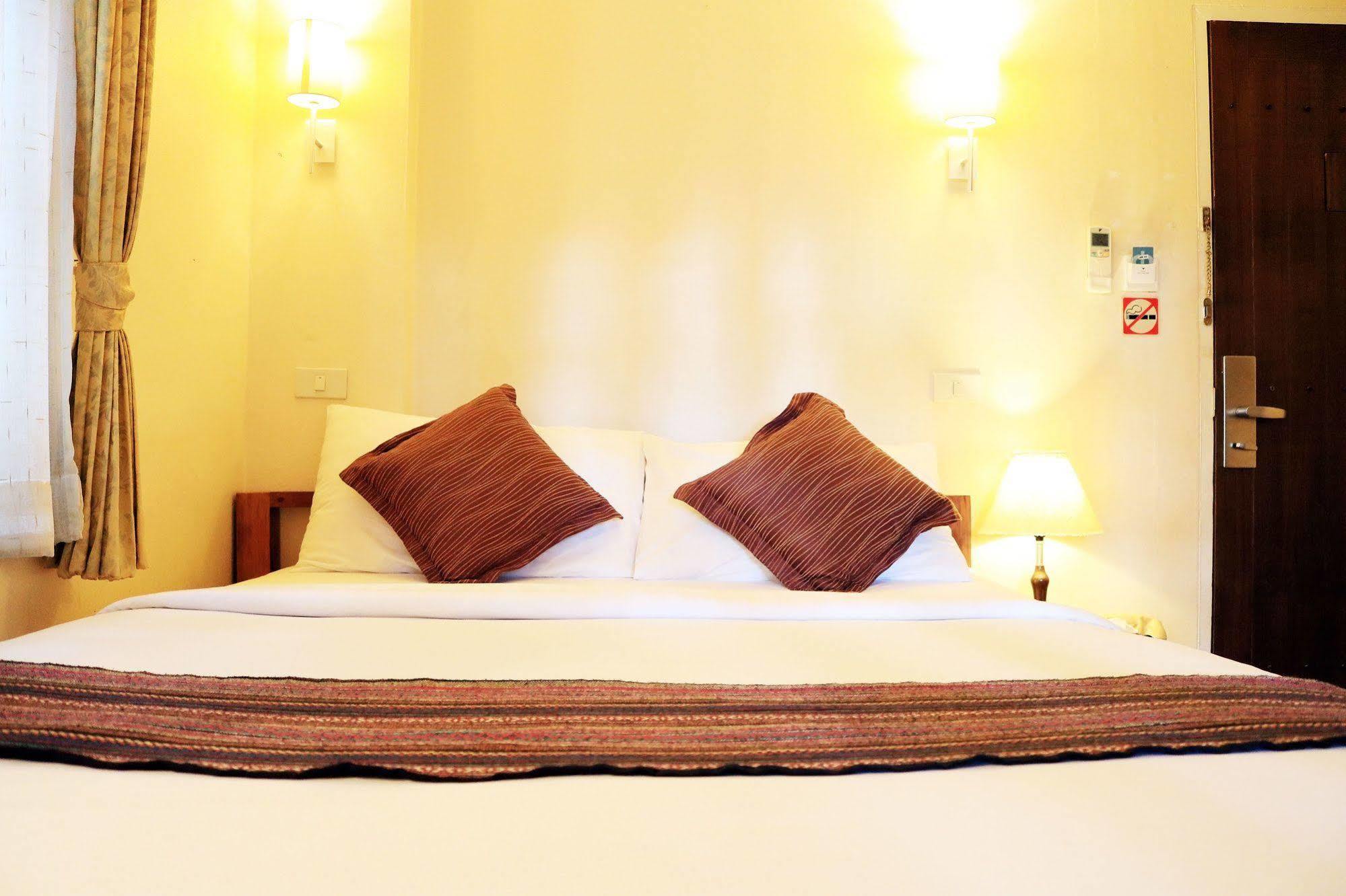 Bed and Breakfast I'M Happy à Chiang Mai Extérieur photo